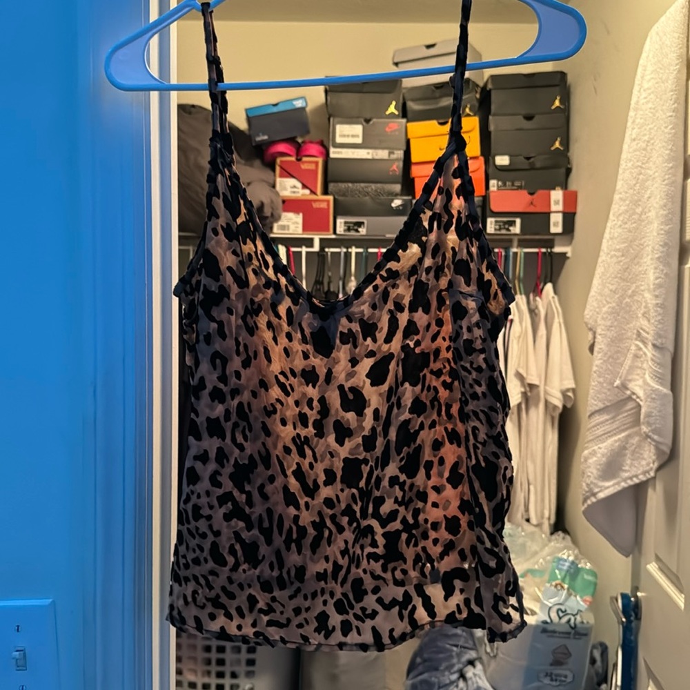 Brand: Forever 21 Size: M